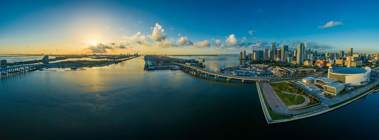 Hallandale Beach high-rises near the Gulfstream Park corridor
